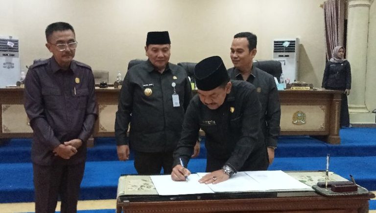 Dewan Sepakati Rancangan Perubahan KUA dan PPAS Kabupaten Sarolangun Tahun Anggaran 2023
