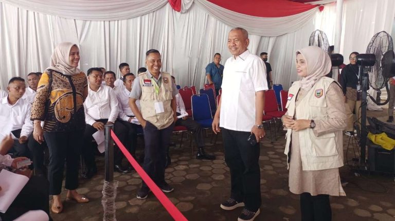 Ketua Komisi I DPRD Sarolangun Muhammad Syaihu Monitoring Tes CAT Seleksi PPPK Priode Kedua